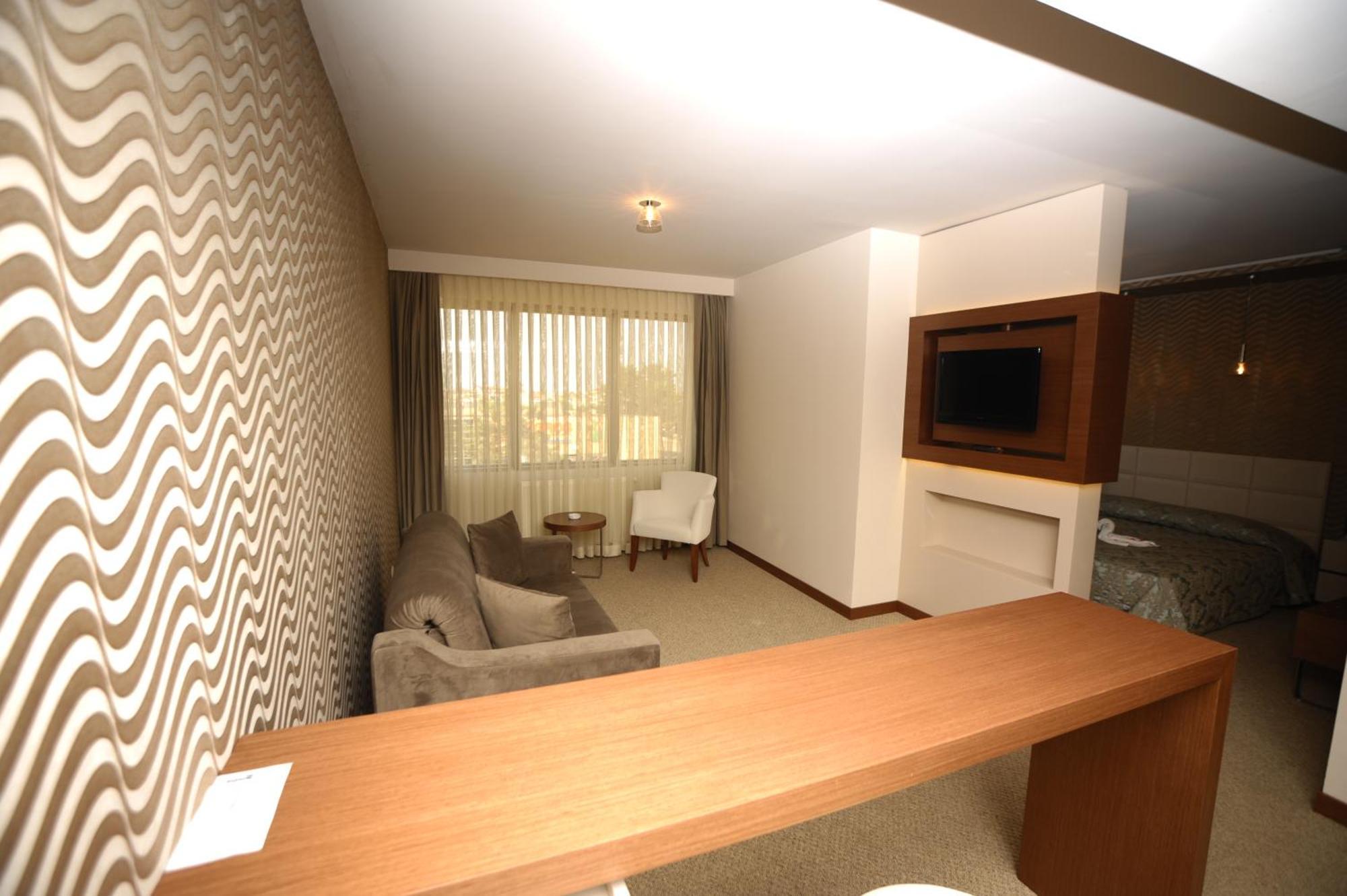 Baliktasi City Hotel & Spa 오르두 외부 사진